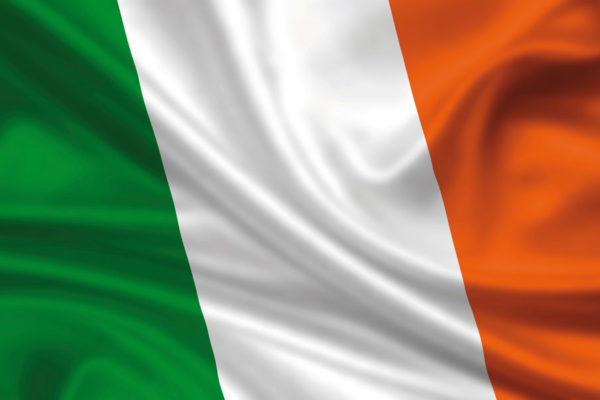 علم  أيرلندا - سيفوري أند بارتنرز - دبي، الامارات العربية المتحدة
